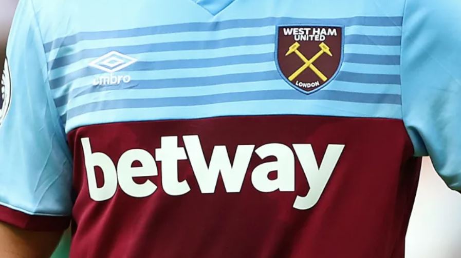 Logo Betway sur le maillot de West Ham.